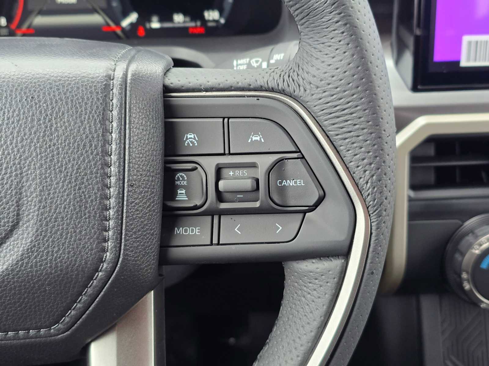 Used 2025 Toyota Tacoma TRD Sport image 28