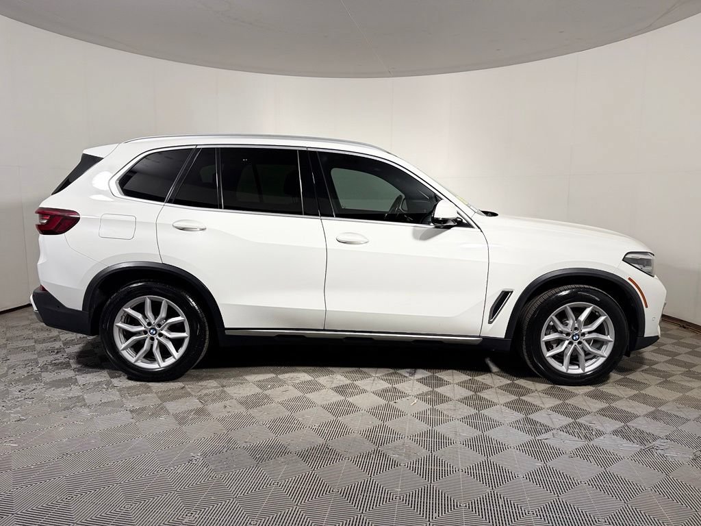 Used 2021 BMW X5 xDrive40i w/ Convenience Package AWD/4WD image 8