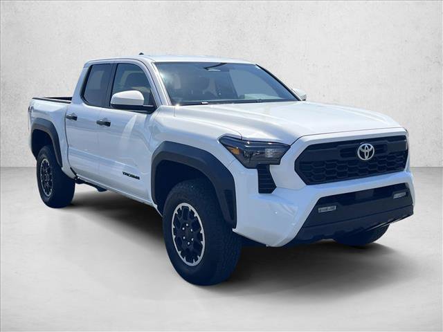 Certified 2025 Toyota Tacoma TRD Off-Road image 3