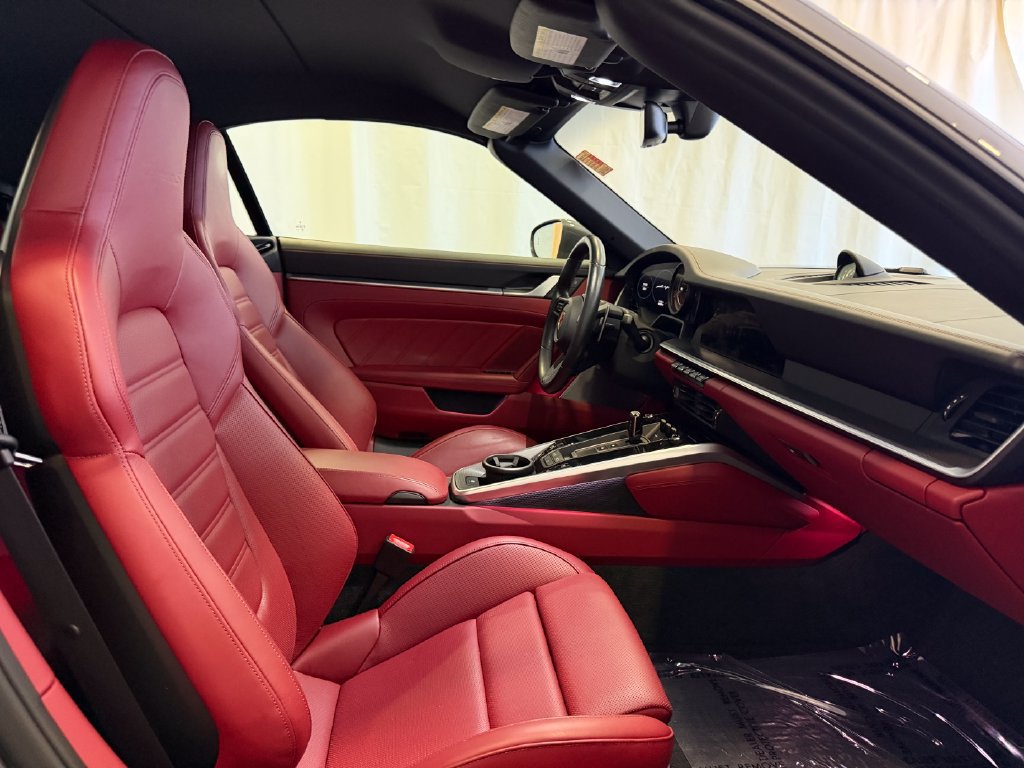 Certified 2024 Porsche 911 Turbo AWD/4WD image 17