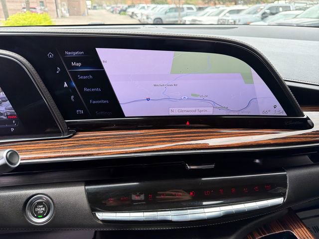 Used 2022 Cadillac Escalade ESV Luxury AWD/4WD image 22