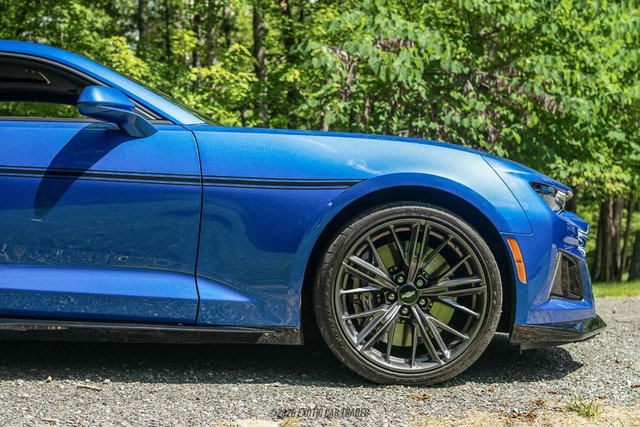 Used 2017 Chevrolet Camaro ZL1 w/ LPO, ZL1 Protection Package RWD image 11