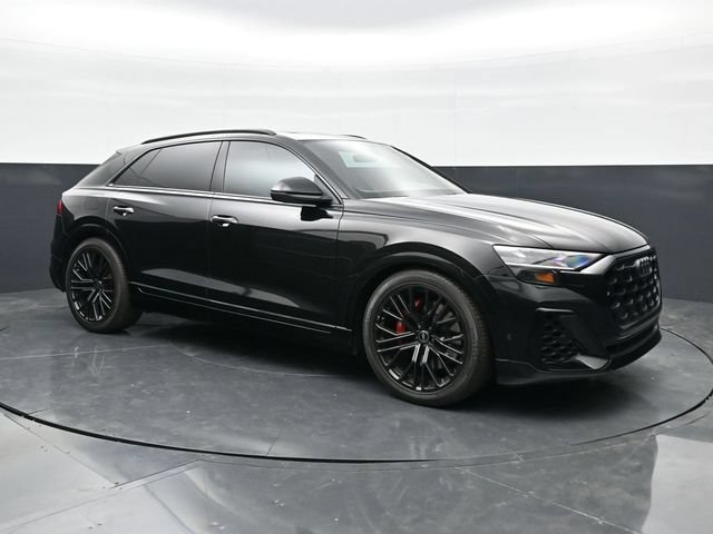 Used 2024 Audi SQ8 Prestige w/ Prestige Package AWD/4WD image 3