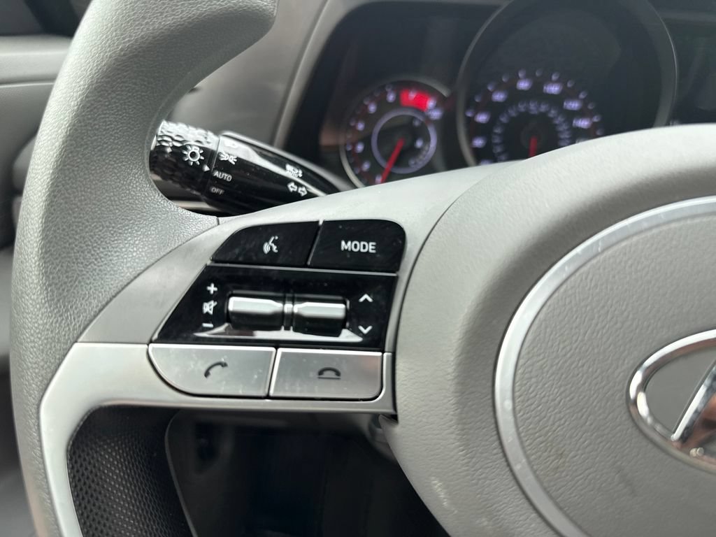 Certified 2023 Hyundai Elantra SEL FWD image 23