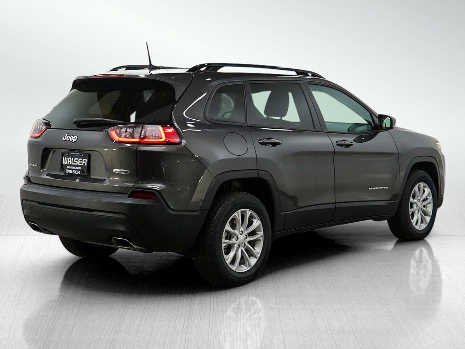 Used 2022 Jeep Cherokee Latitude Lux AWD/4WD image 5
