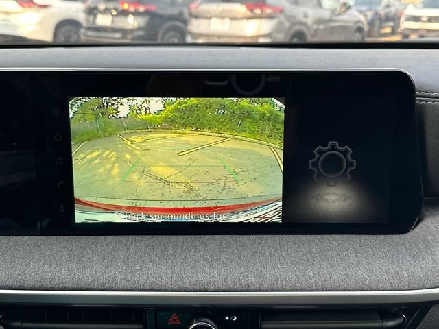 New 2025 Nissan Kicks SV w/ SV Premium Package AWD/4WD image 15