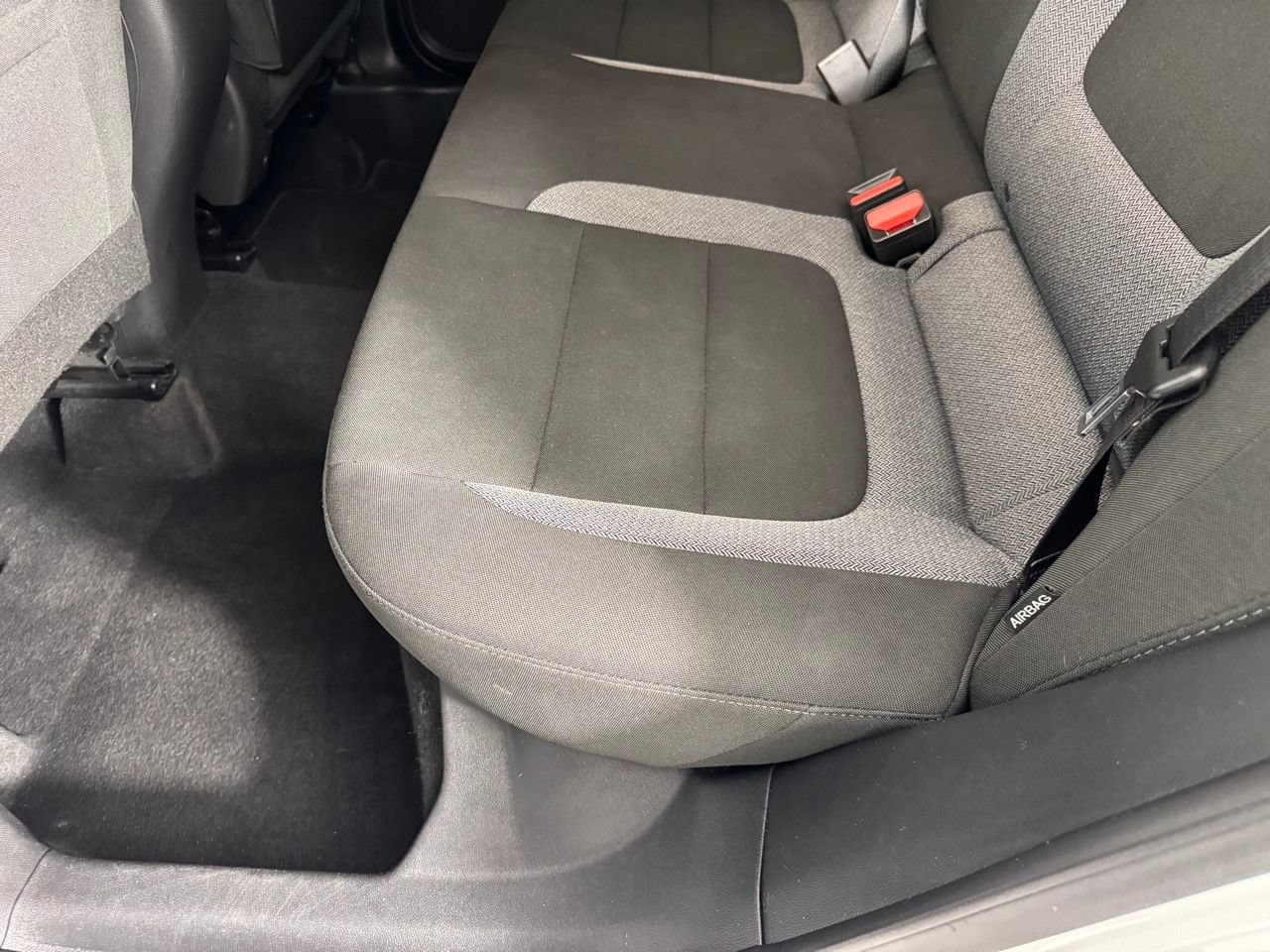 Used 2025 Chevrolet TrailBlazer LT AWD/4WD image 32