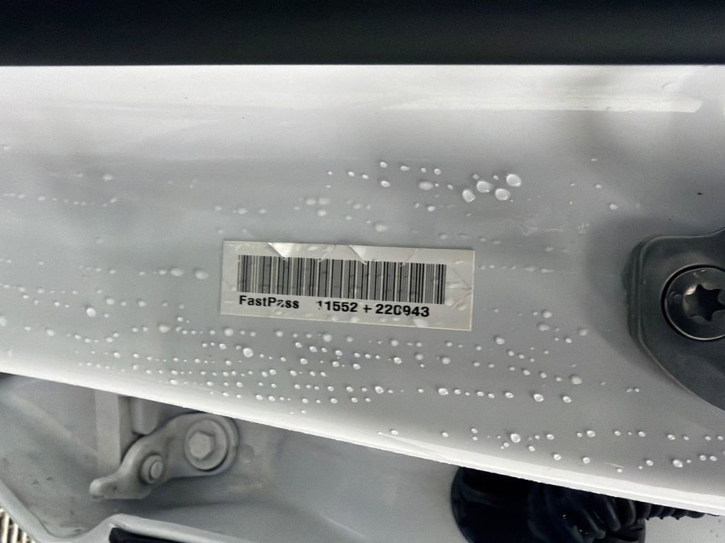 Used 2023 Tesla Model Y Long Range image 30
