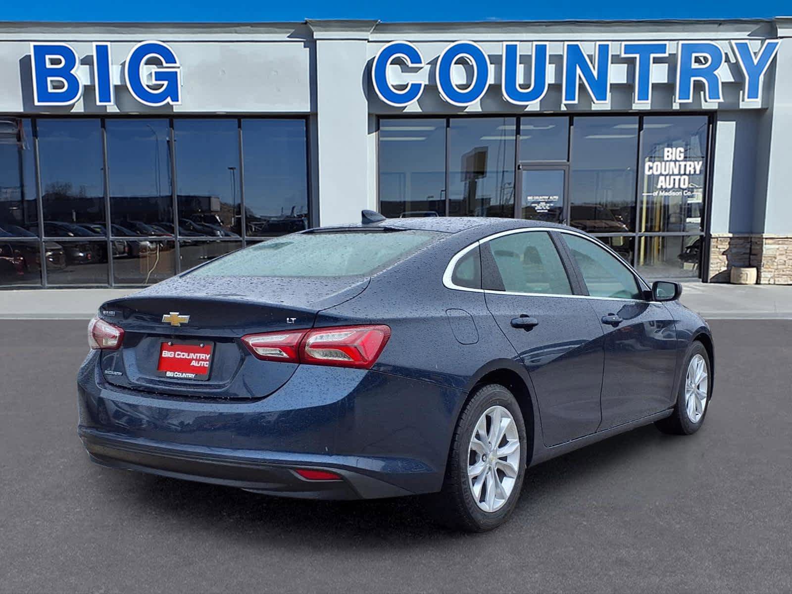 Used 2022 Chevrolet Malibu LT FWD image 6