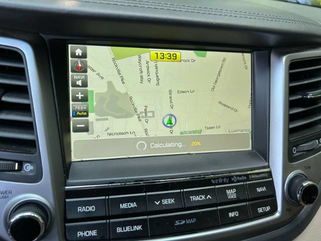 Used 2017 Hyundai Tucson SE Plus AWD/4WD image 14