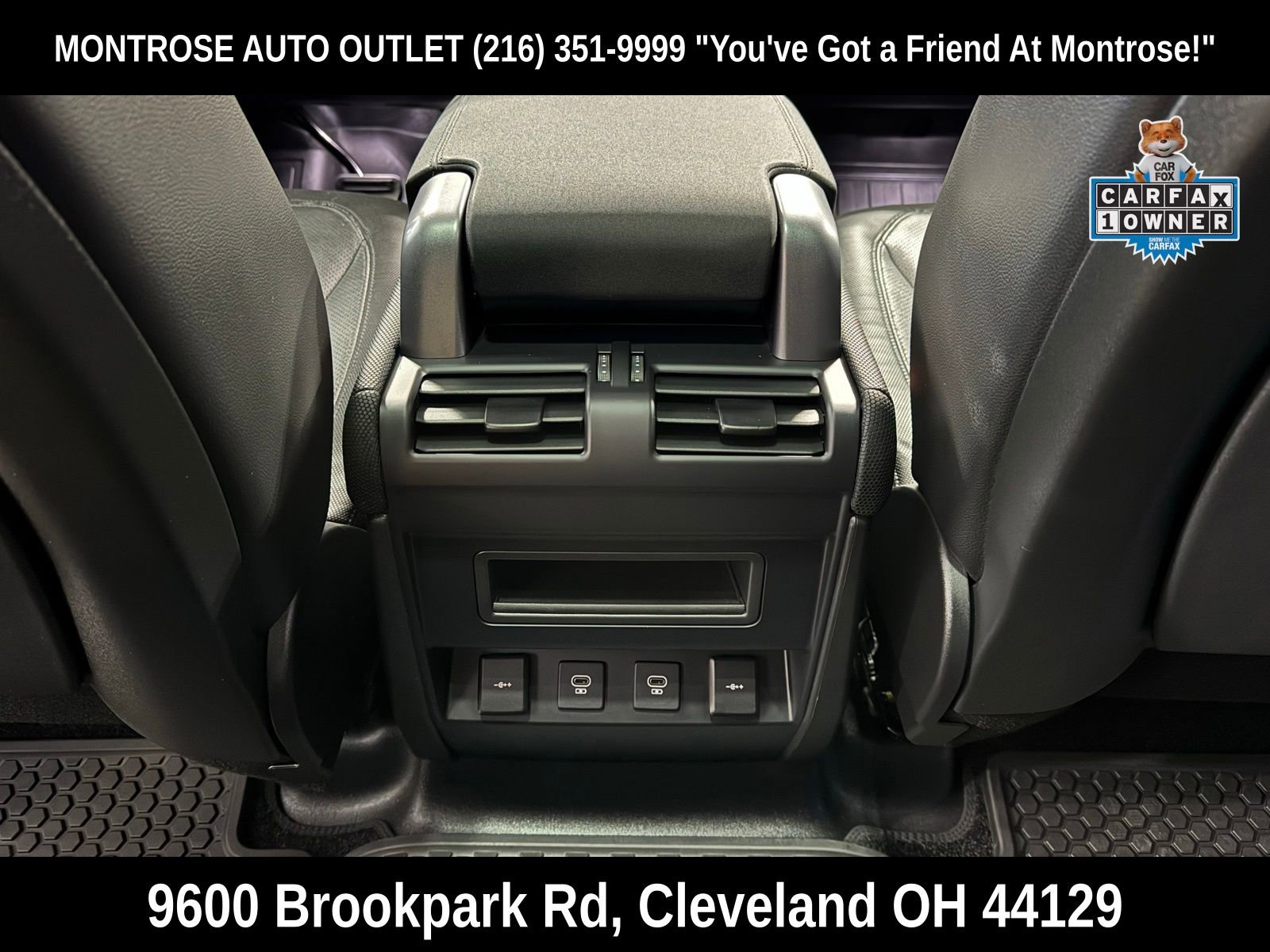 Used 2022 Land Rover Defender 110 X-Dynamic SE image 36