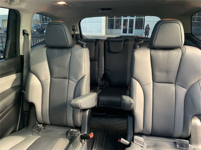 Used 2023 Subaru Ascent Onyx Edition image 32