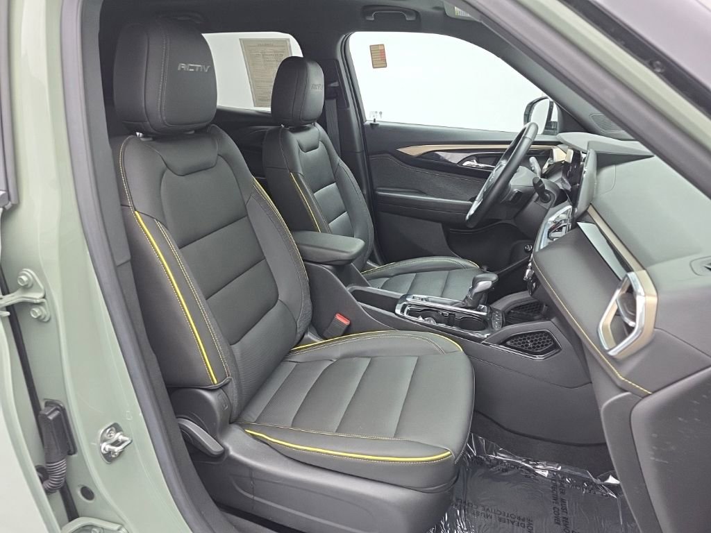 Used 2024 Chevrolet TrailBlazer ACTIV w/ Convenience Package AWD/4WD image 47