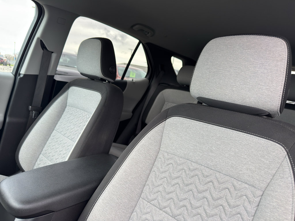 Used 2022 Chevrolet Equinox LT AWD/4WD image 27