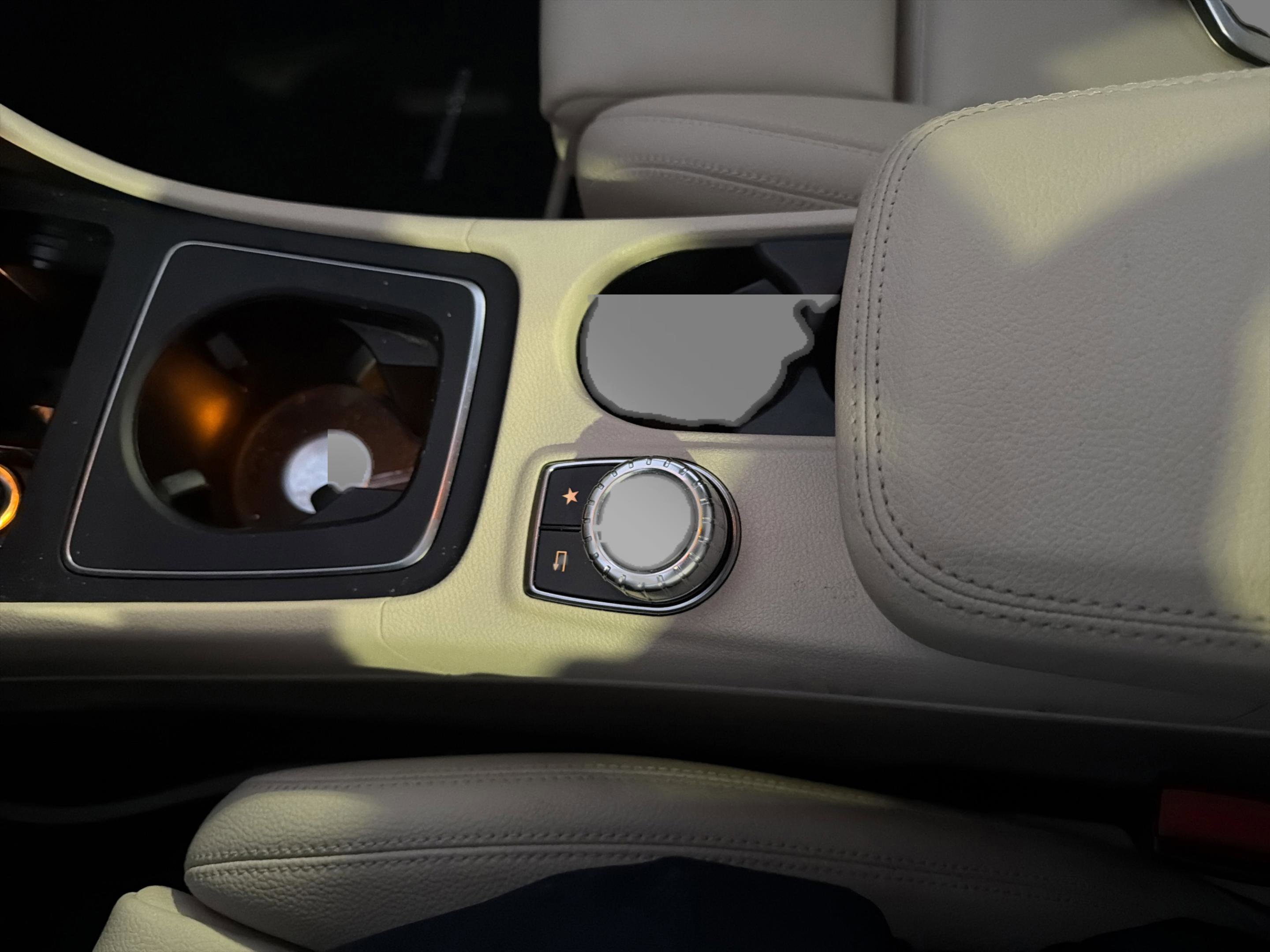 Used 2018 Mercedes-Benz CLA 250 image 26