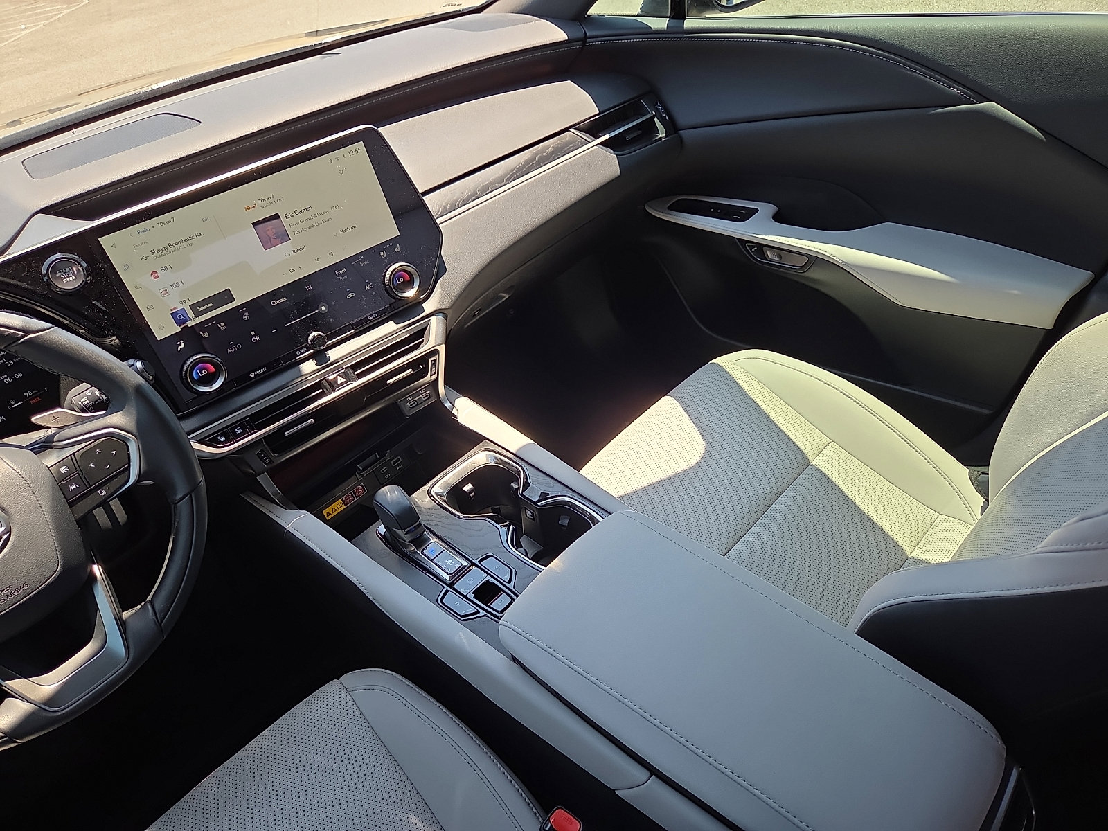 Used 2025 Lexus RX 350 Premium Plus FWD image 13