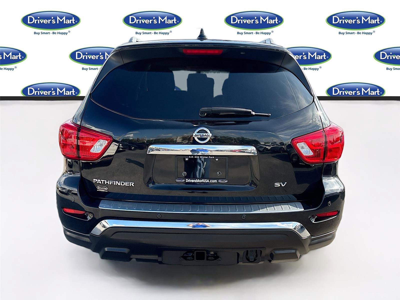 Used 2020 Nissan Pathfinder SV image 7