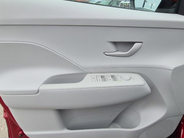 New 2026 Hyundai Kona SE image 10