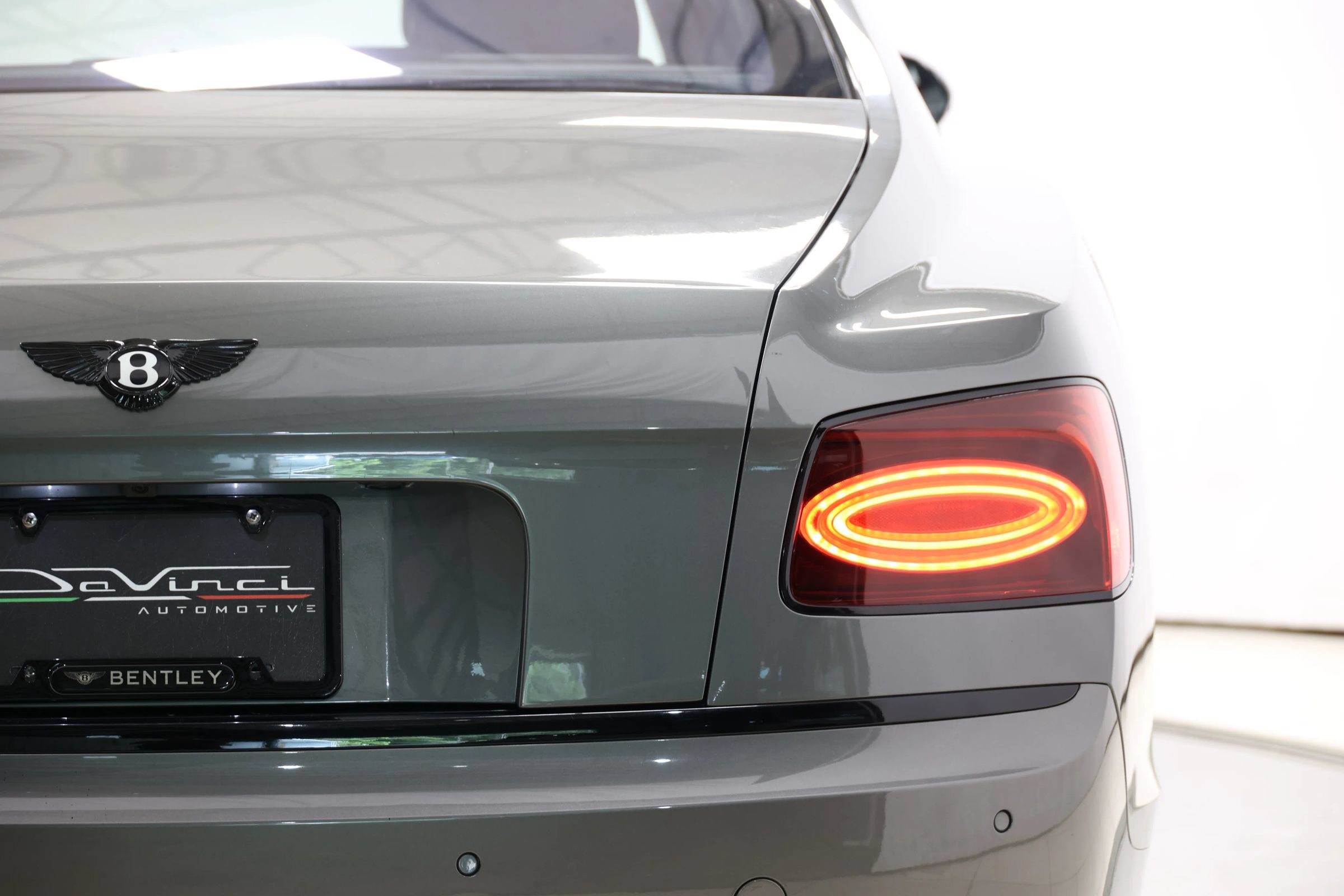 Used 2017 Bentley Flying Spur S W12 AWD/4WD image 63