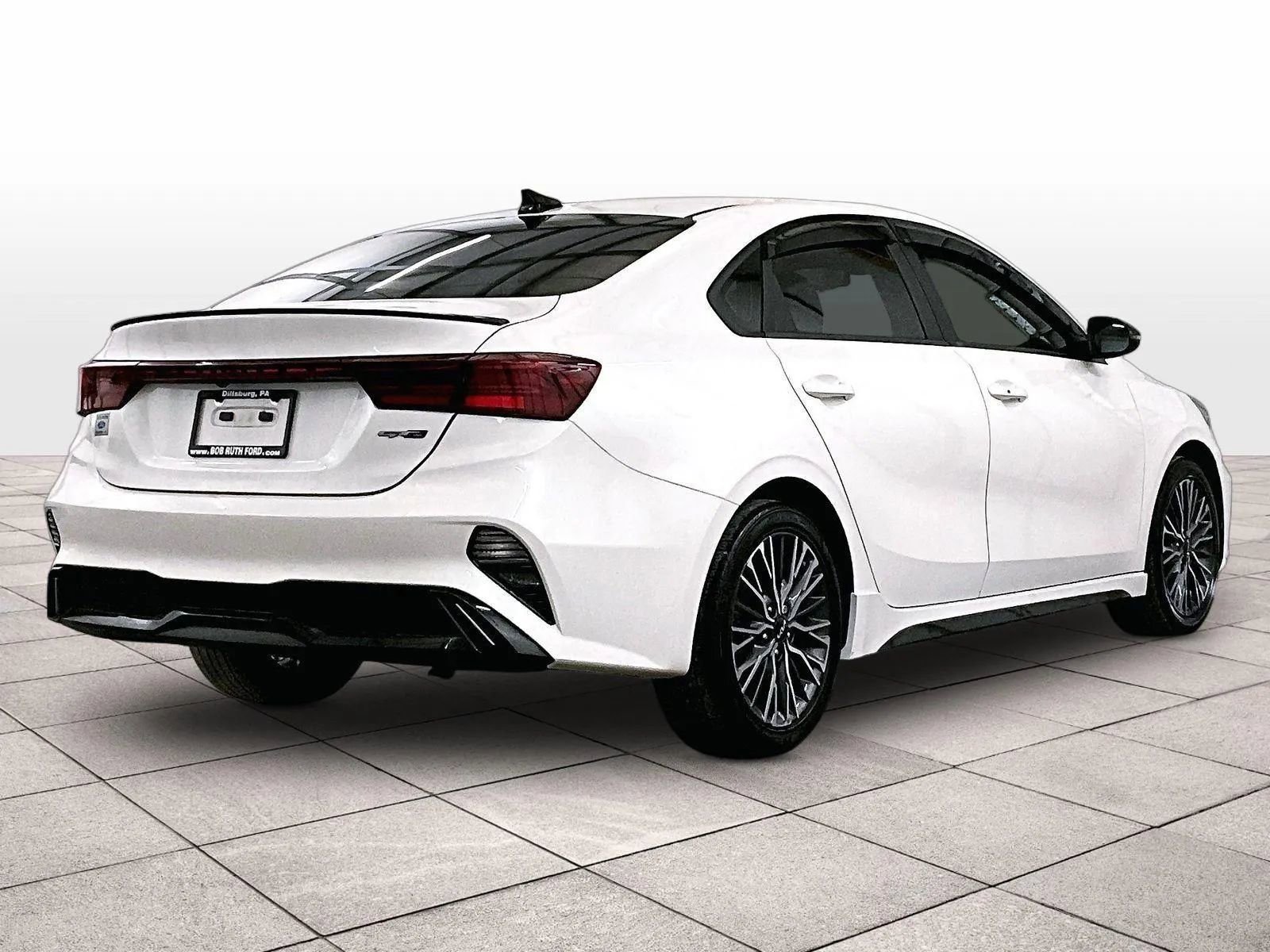 Used 2024 Kia Forte GT-Line w/ GT-Line Premium Package image 11