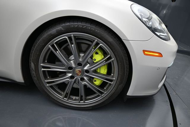 Used 2022 Porsche Panamera 4 E-Hybrid AWD/4WD image 9