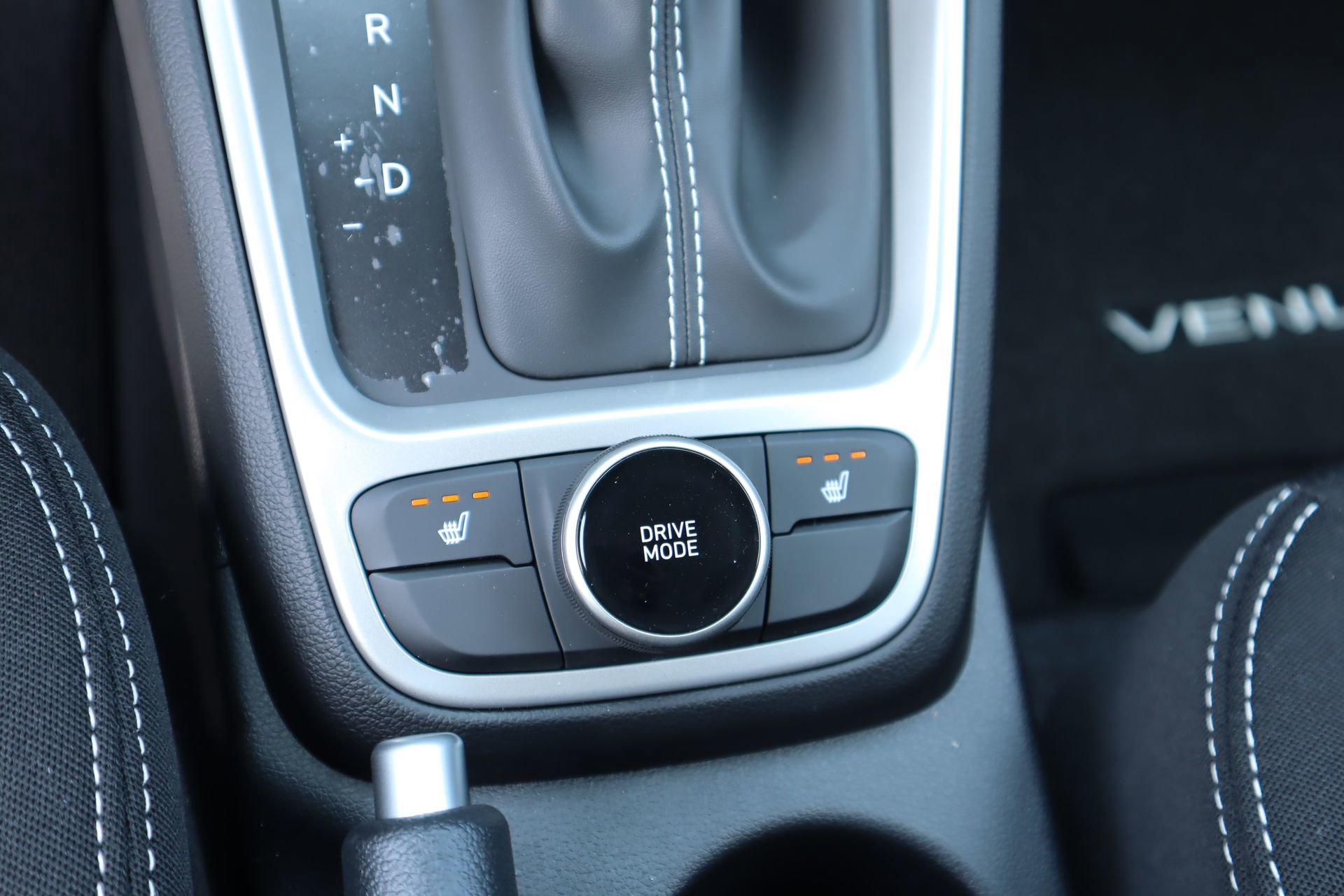 New 2026 Hyundai Venue SEL FWD image 7