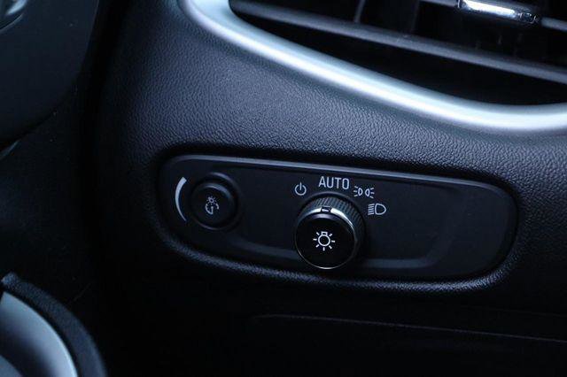 Used 2023 Chevrolet Malibu LT FWD image 19