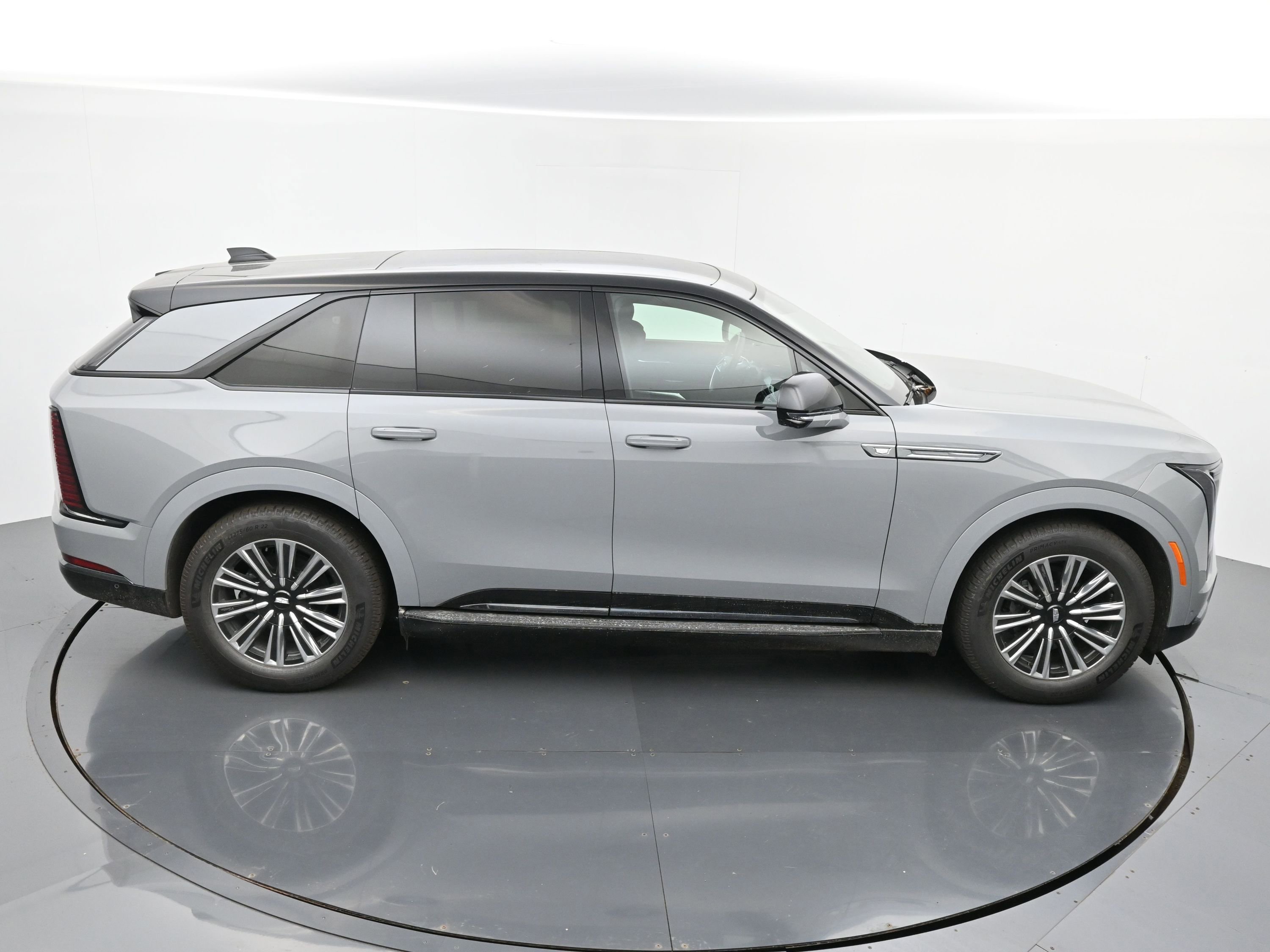 New 2026 Cadillac Escalade IQ Sport 1 w/ LPO, Floor Liner Package image 28