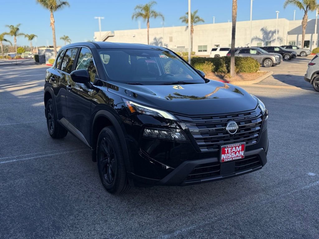 New 2026 Nissan Rogue SV image 2