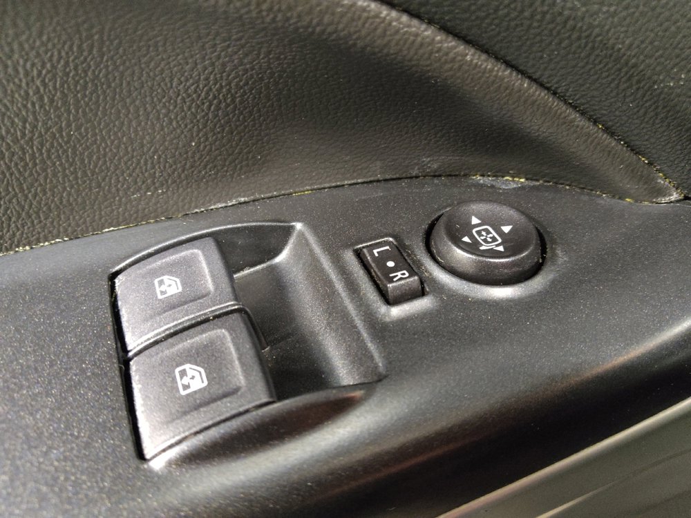 Used 2022 Chevrolet Colorado LT w/ Fleet Safety Package image 27