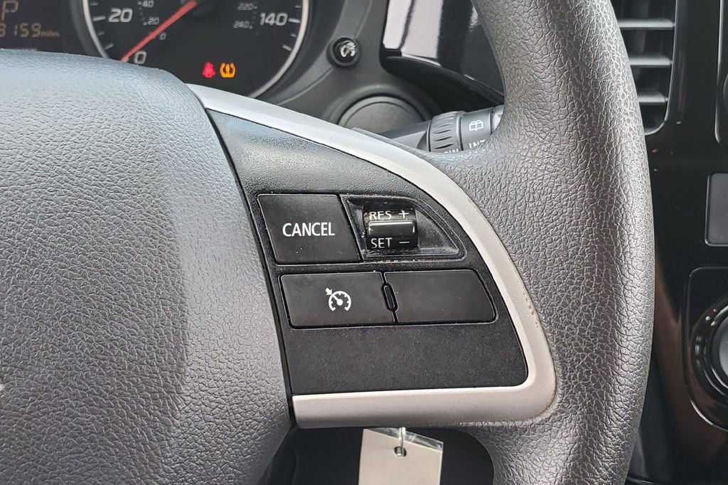 Used 2014 Mitsubishi Outlander ES FWD image 8