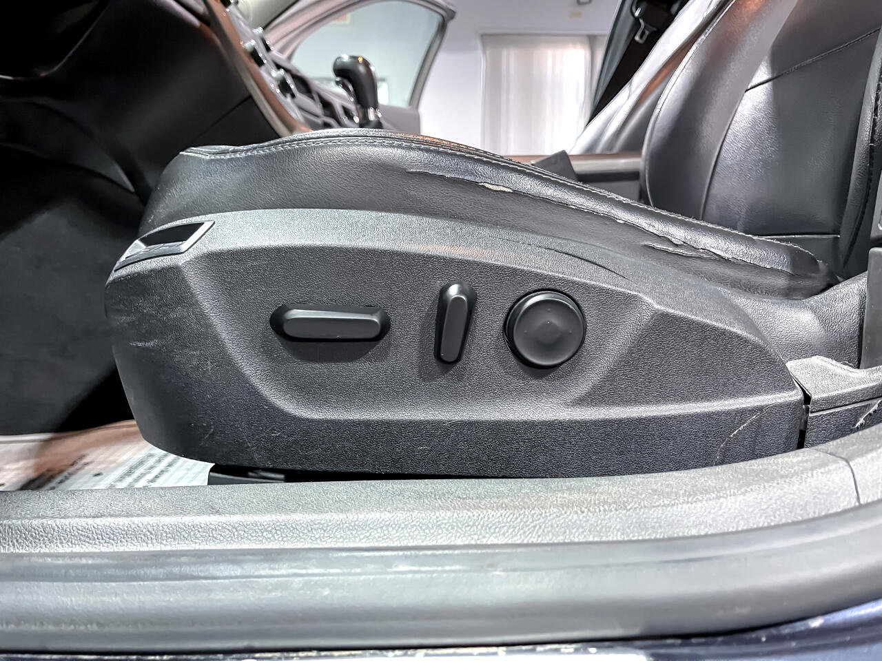 Used 2013 Chevrolet Malibu LTZ image 19