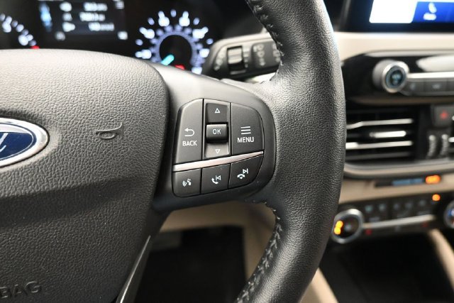 Used 2020 Ford Escape SEL FWD image 20