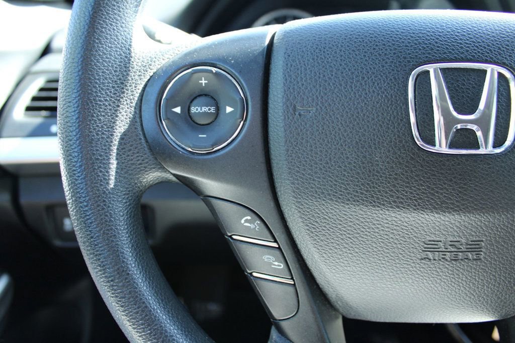 Used 2015 Honda Crosstour EX image 16