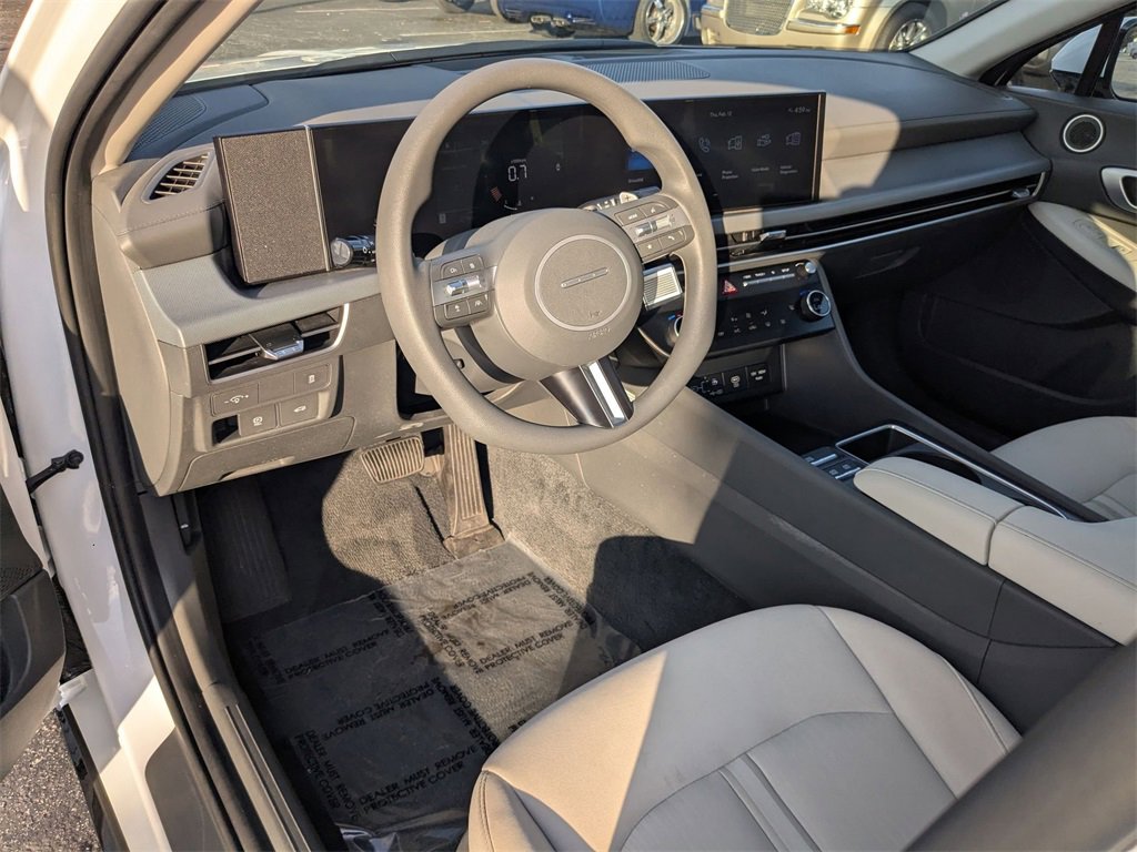 Used 2025 Hyundai Sonata SEL image 13