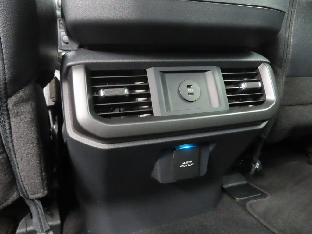 Used 2025 Ford F150 Lariat image 13