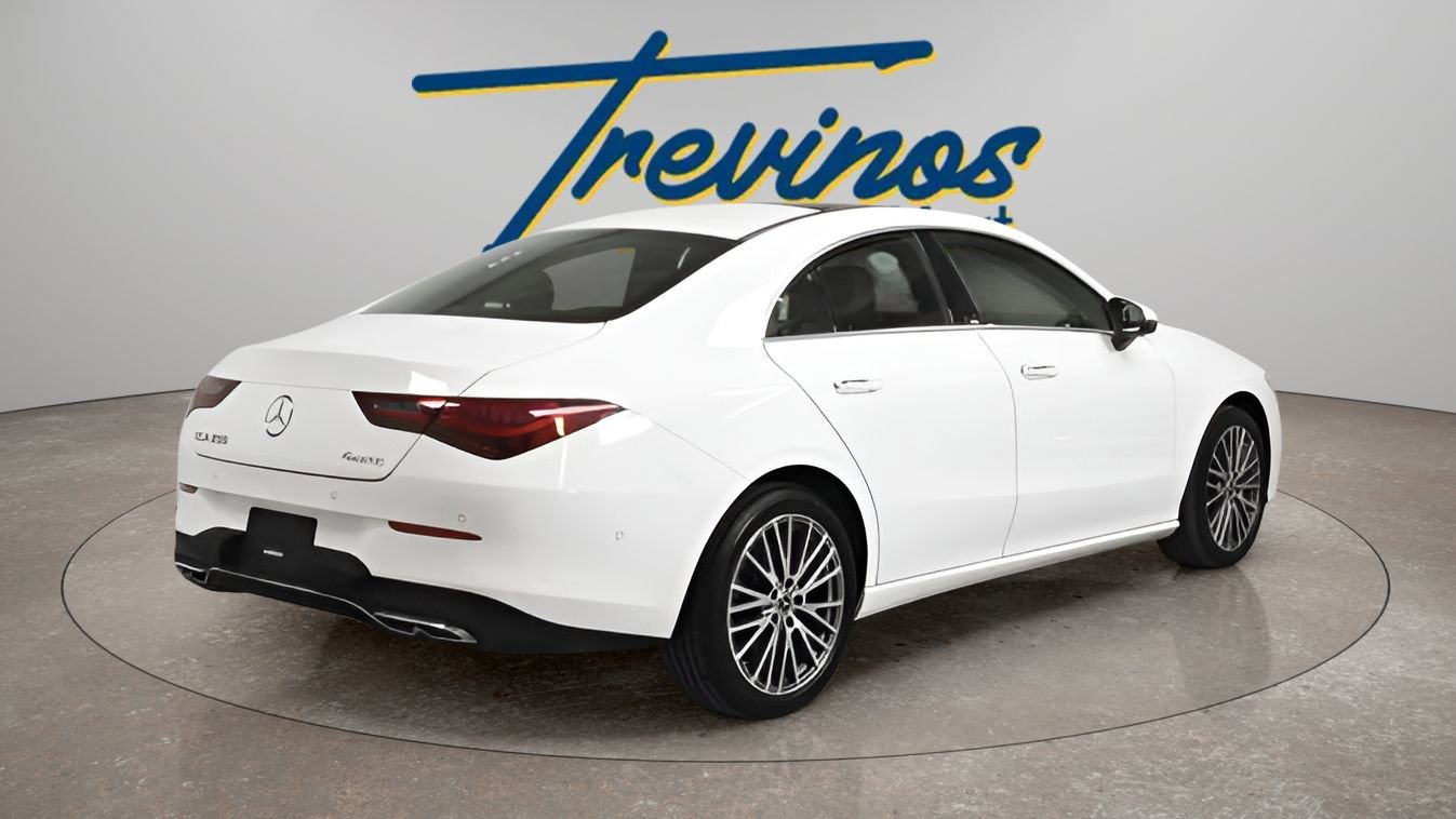 Used 2025 Mercedes-Benz CLA 250 4MATIC image 2