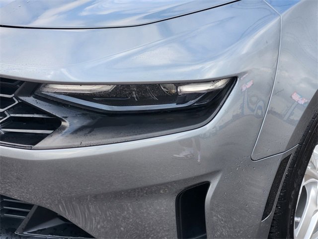 Used 2021 Chevrolet Camaro LT w/ Technology Package image 9