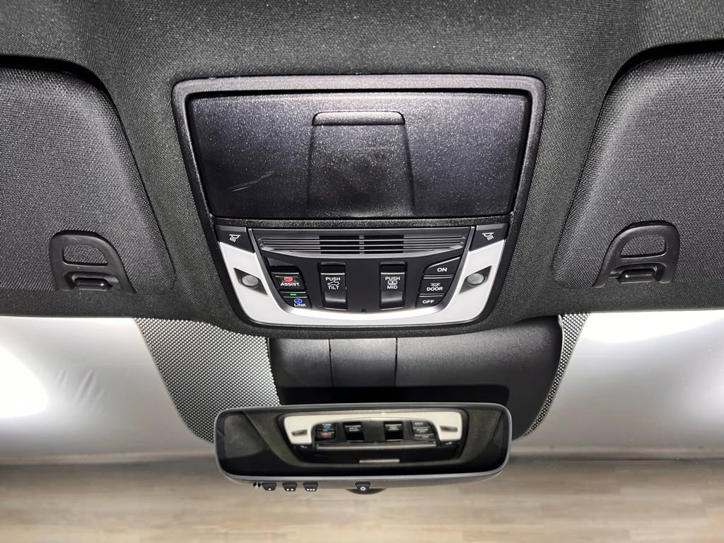 Used 2024 Acura RDX AWD w/ A-Spec & Advance Pkg image 28