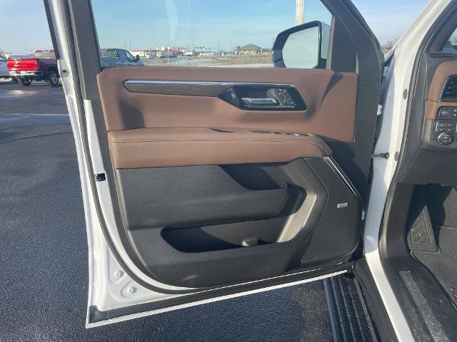 New 2026 Chevrolet Tahoe High Country AWD/4WD image 21
