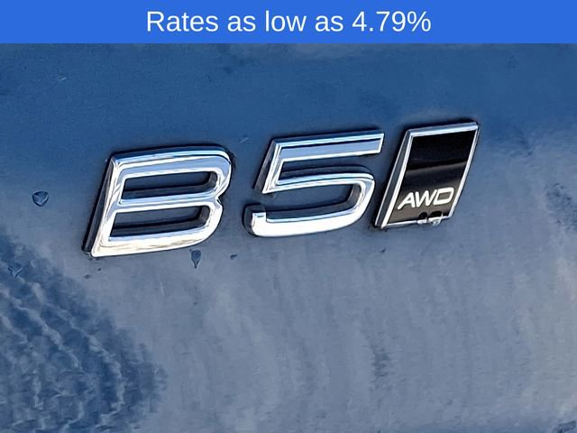 Certified 2023 Volvo XC40 B5 Plus w/ Driver Assist Package image 32