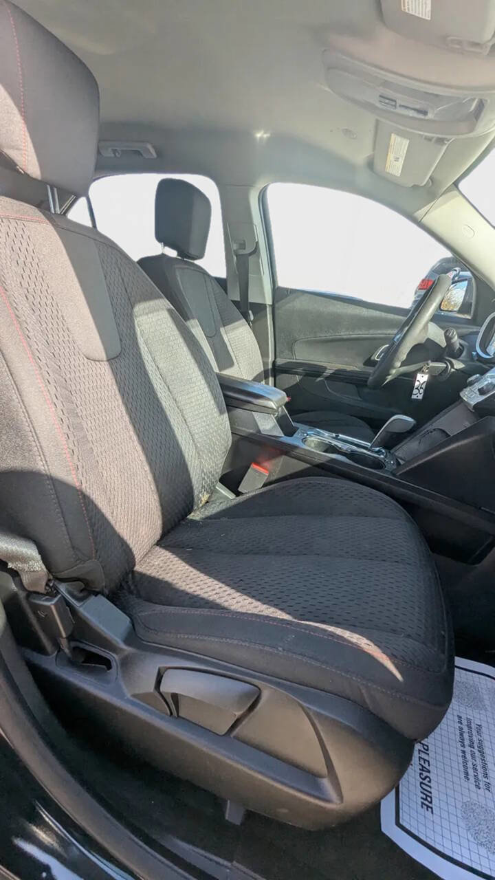 Used 2015 Chevrolet Equinox LS image 12