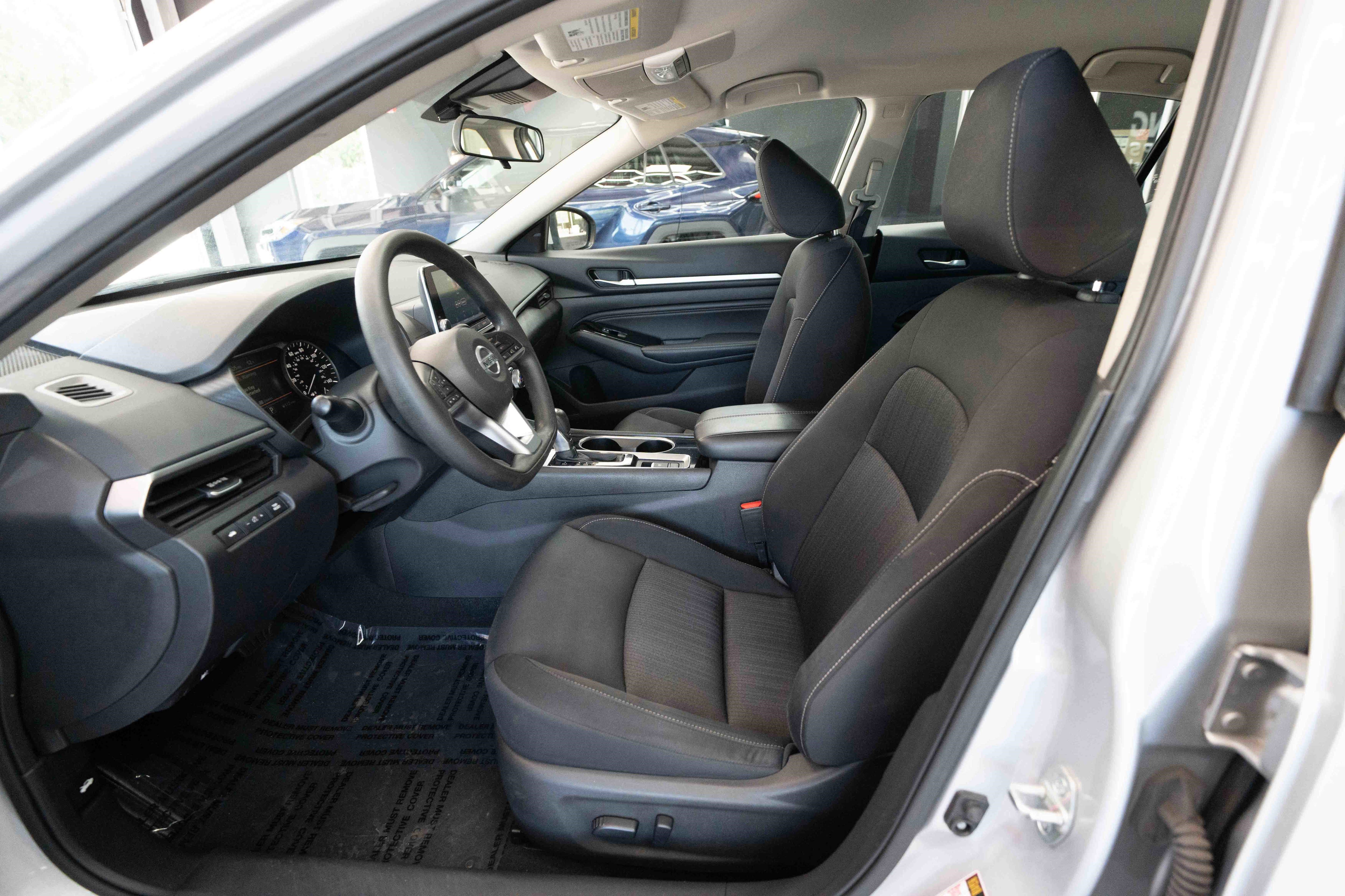 Used 2021 Nissan Altima 2.5 SV image 9