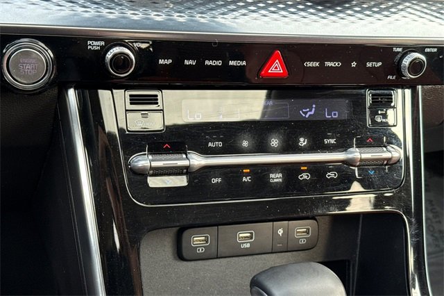 Certified 2022 Kia Carnival SX Prestige image 28