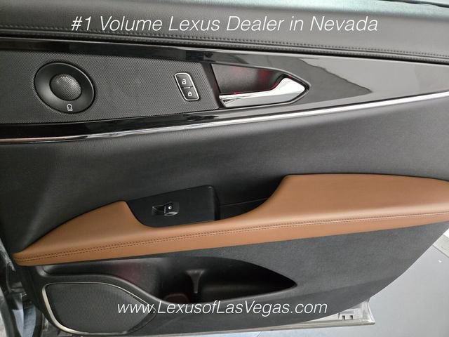 Used 2023 Lincoln Nautilus Reserve FWD image 25