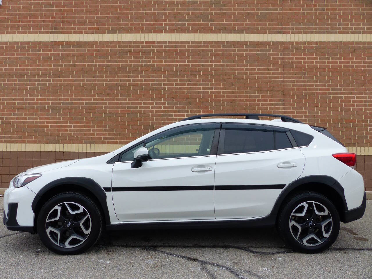 Used 2020 Subaru Crosstrek 2.0i Limited w/ Moonroof Package w/Navigation image 6