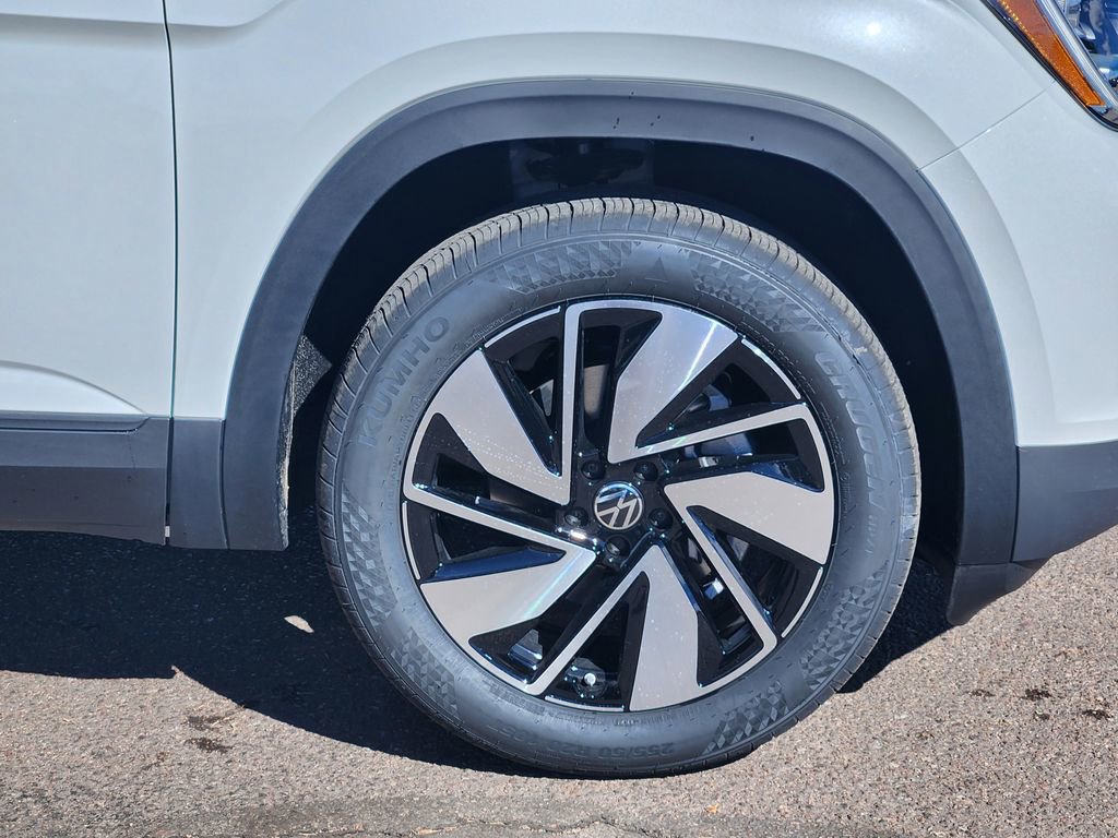 New 2026 Volkswagen Atlas SE image 29