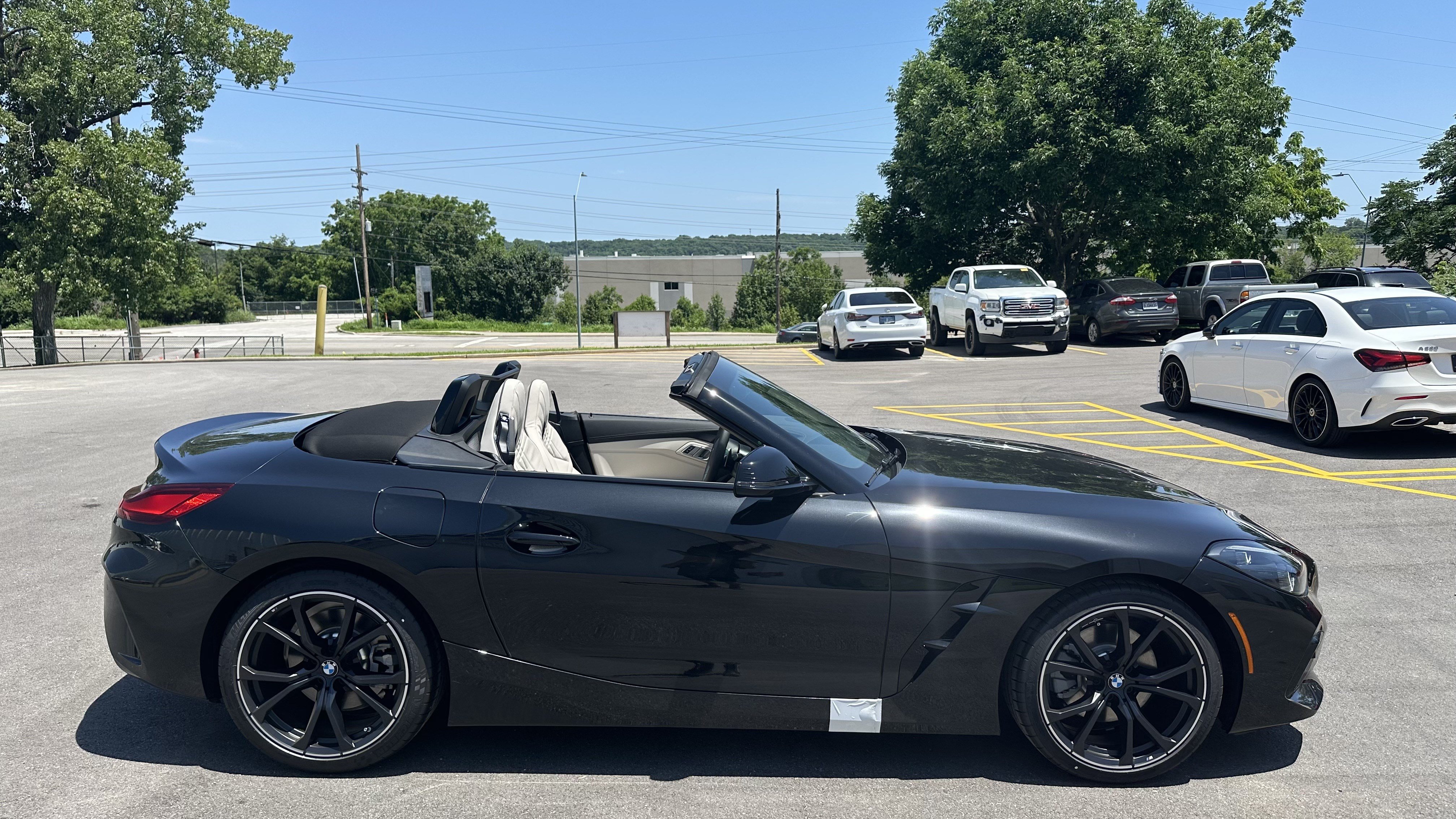 New 2026 BMW Z4 sDrive30i w/ Premium Package RWD image 11