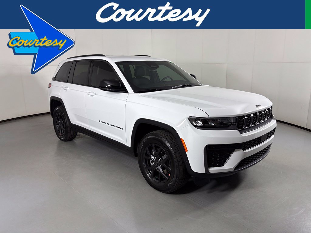 New 2027 Jeep Grand Cherokee Altitude AWD/4WD image 1