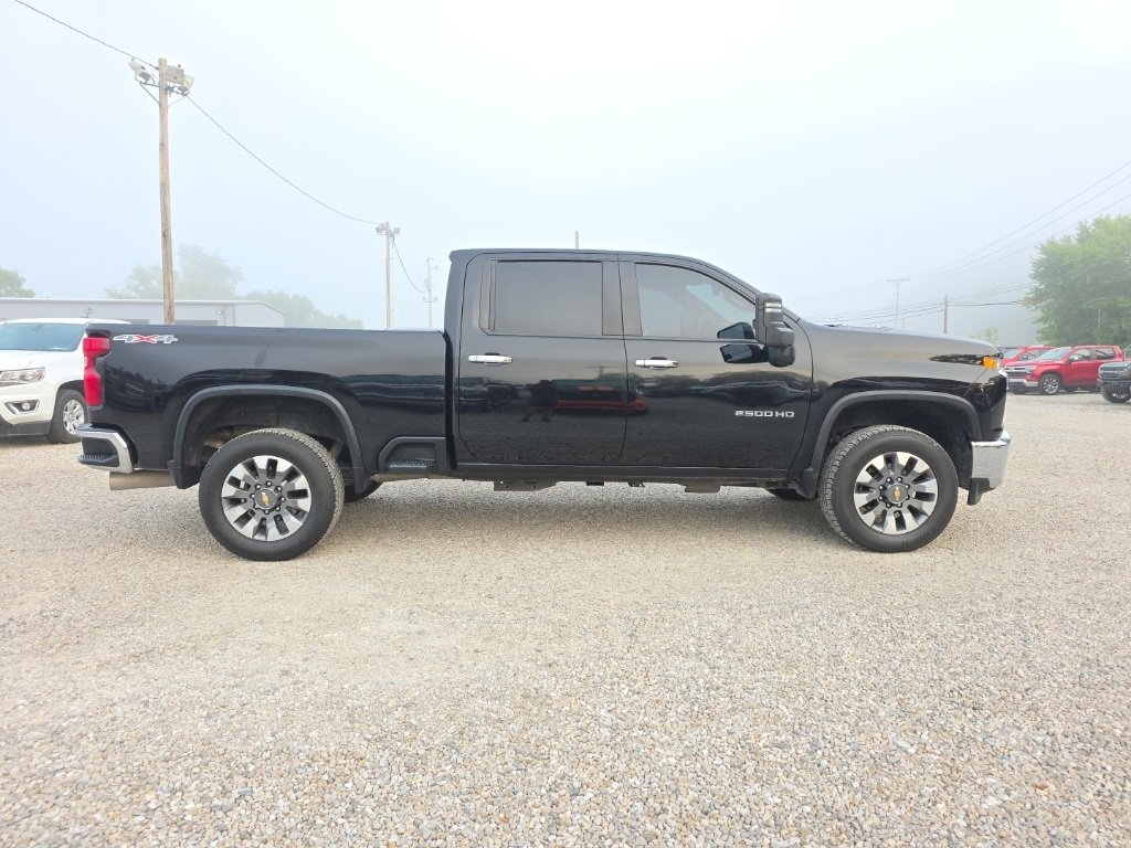 Used 2023 Chevrolet Silverado 2500 LT image 4